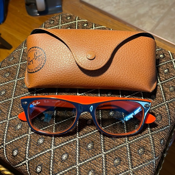 Ray-Ban Accessories - Ray-Ban Navy and Orange Sun Glasses!